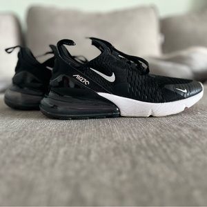 poshmark nike air max 270